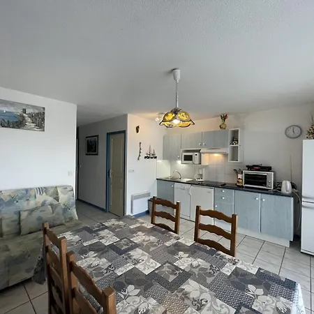 T2 6 Pers, Terrasse, Parking, Animaux Acceptes - Fr-1-379-141 Apartment